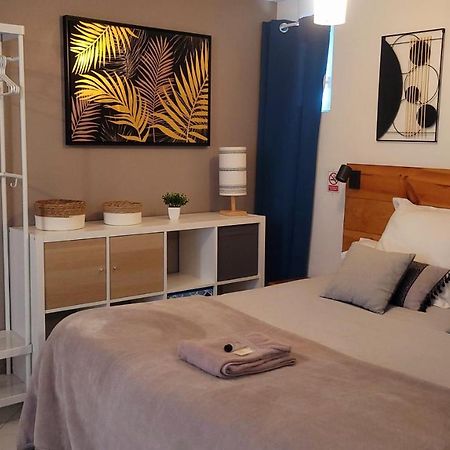 Ravissant Studio Prive 2 Pieces "Le Cosy" Tout Equipe Monchy-Saint-Eloi المظهر الخارجي الصورة