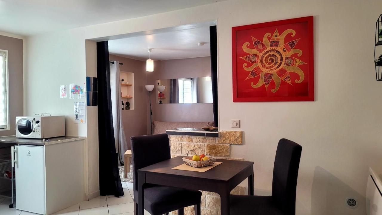 Ravissant Studio Prive 2 Pieces "Le Cosy" Tout Equipe Monchy-Saint-Eloi المظهر الخارجي الصورة